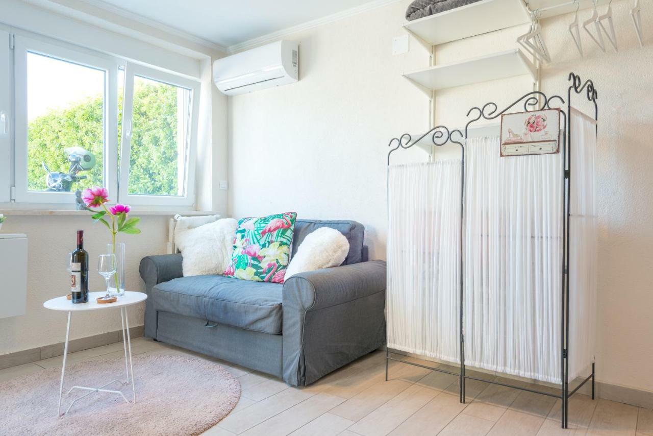 Apartman Brand New With Terrace & Parking